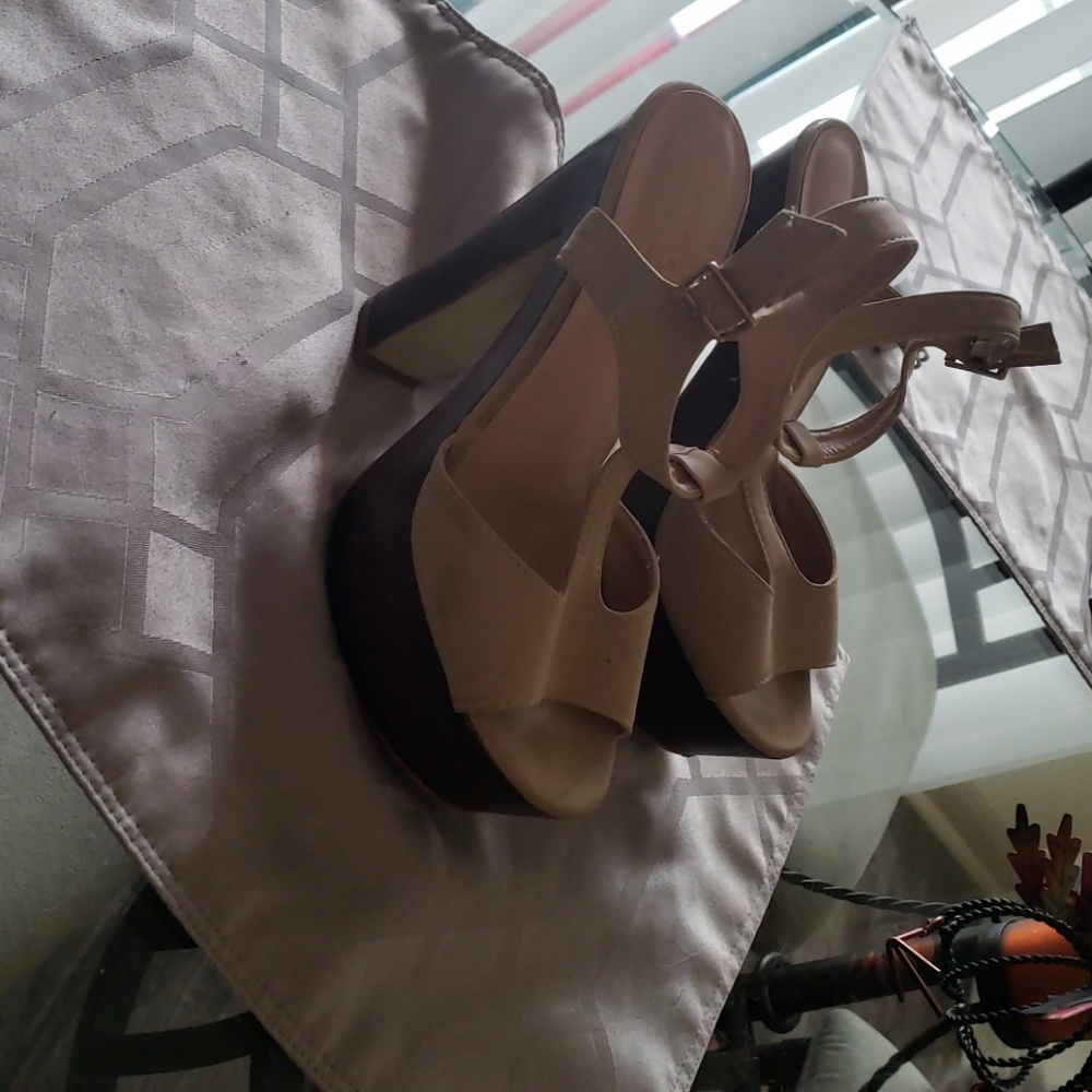 Platform heels
